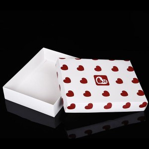 Foldable cardboard packaging box