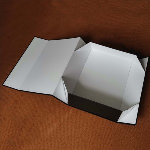 foldable magnetic box