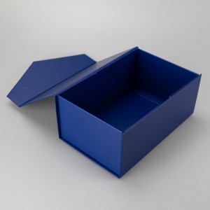 packaging paper box with magnetic closure